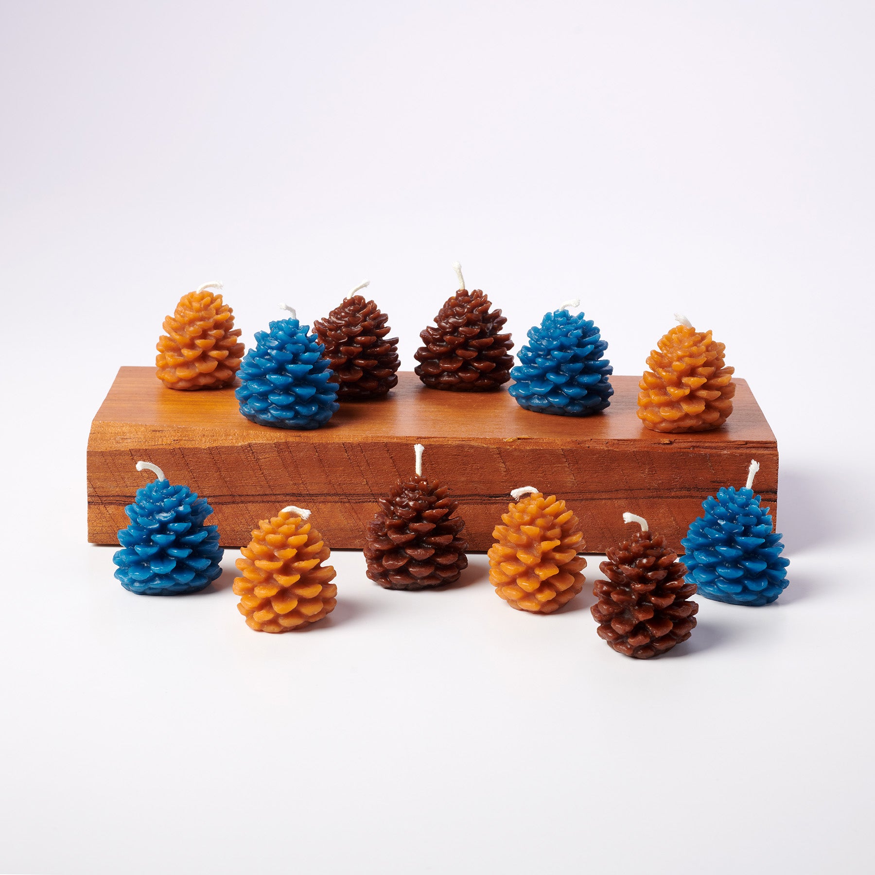 Wee Pine Cones - Thumbnail 5